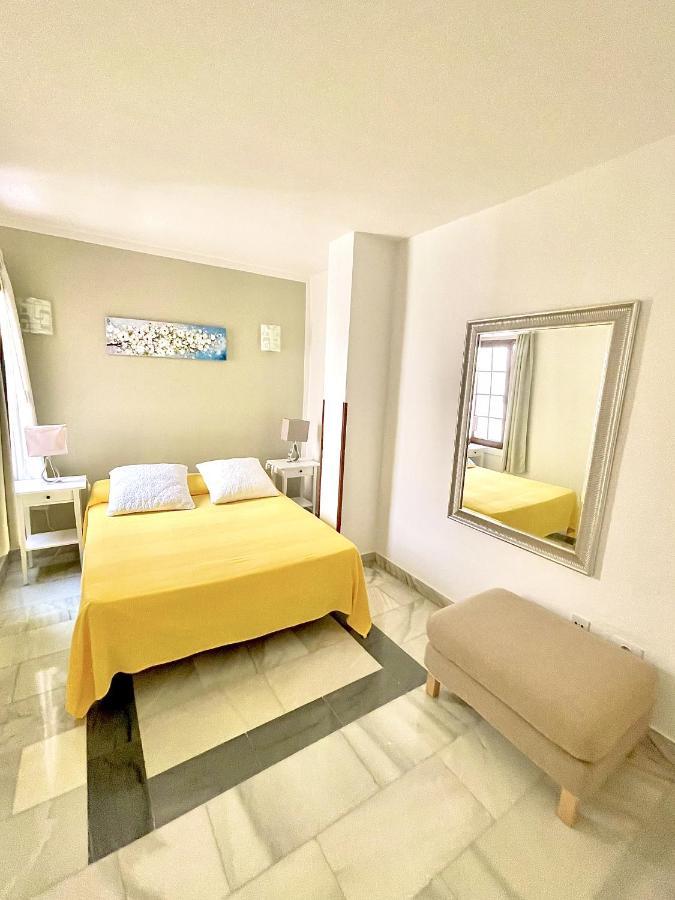 Apartamentos Tapahuga Playa de Santiago  Eksteriør billede